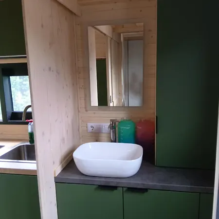 Holiday home Spiegelwaal Lent